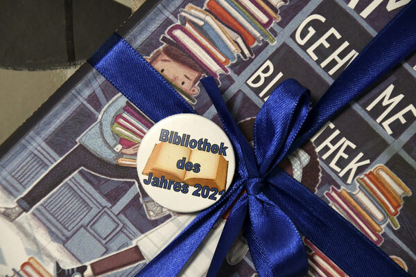 Button mit "Bibliothek des Jahres 2021"