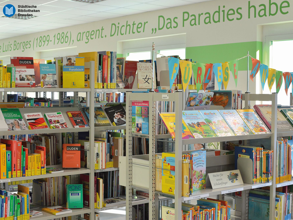 Blick in die Bibliothek Klotzsche