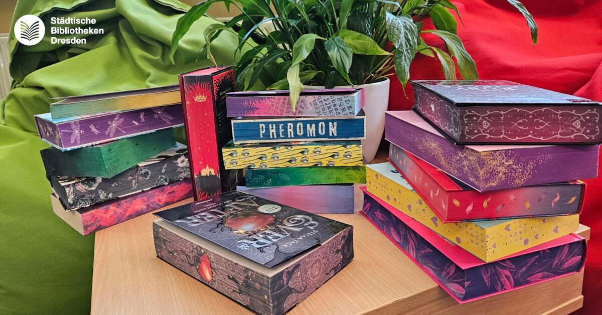 Buch und Film_Buchschnitt bemalen (c) SBD.jpg