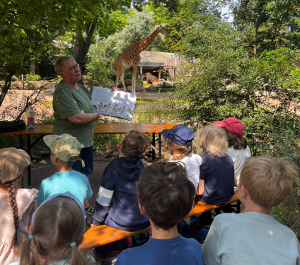 Auf Lesesafari im Zoo Dresden