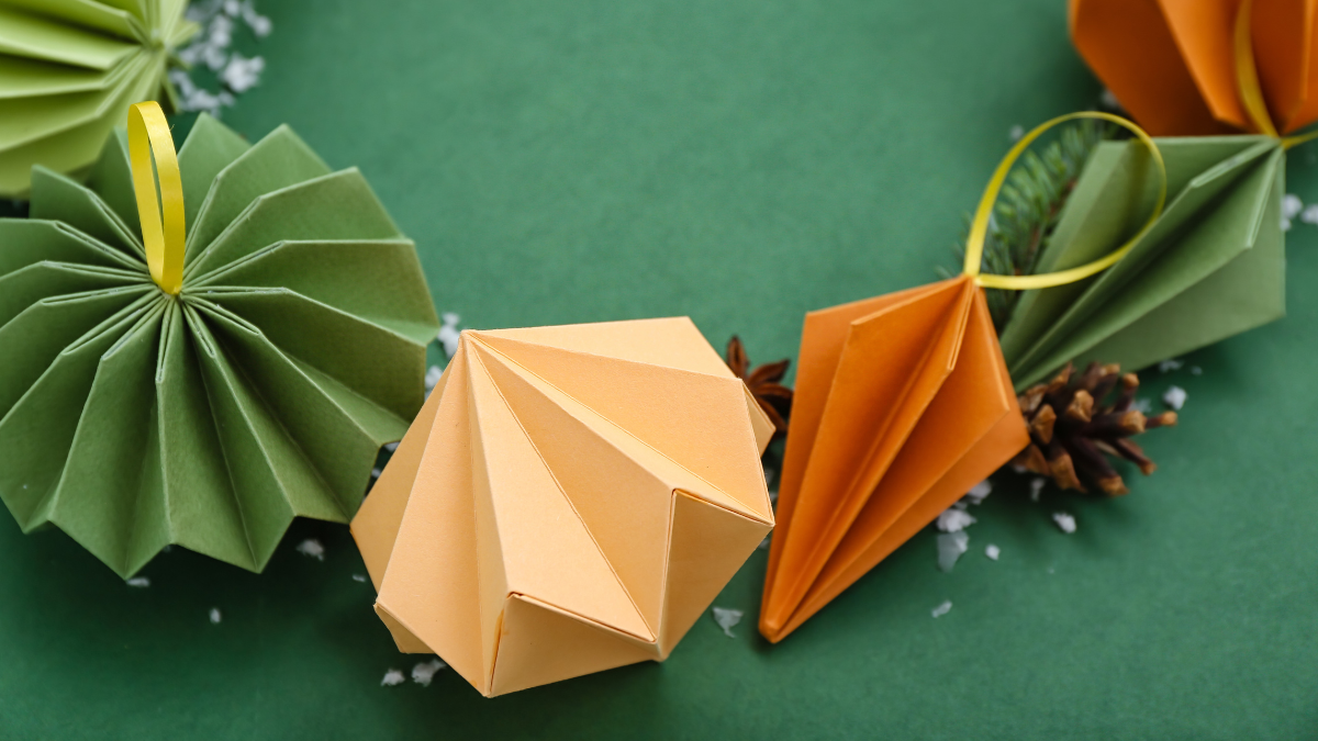 Weihnachten_Origami_Basteln_Canva.png
