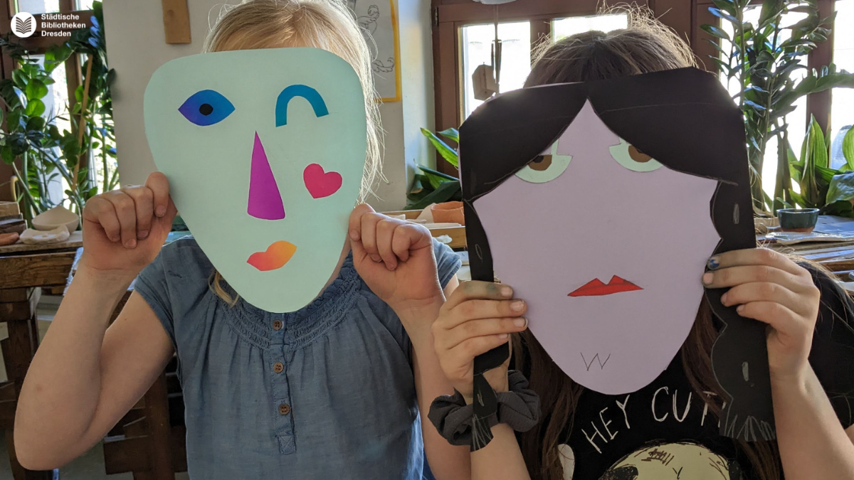 Collagen-Gesichte (c) Bela Alvarez.png